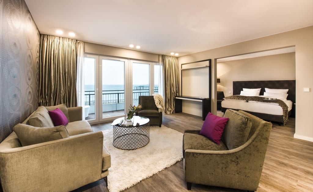 Strandhotel Luv Timmendorfer Strand Buitenkant foto