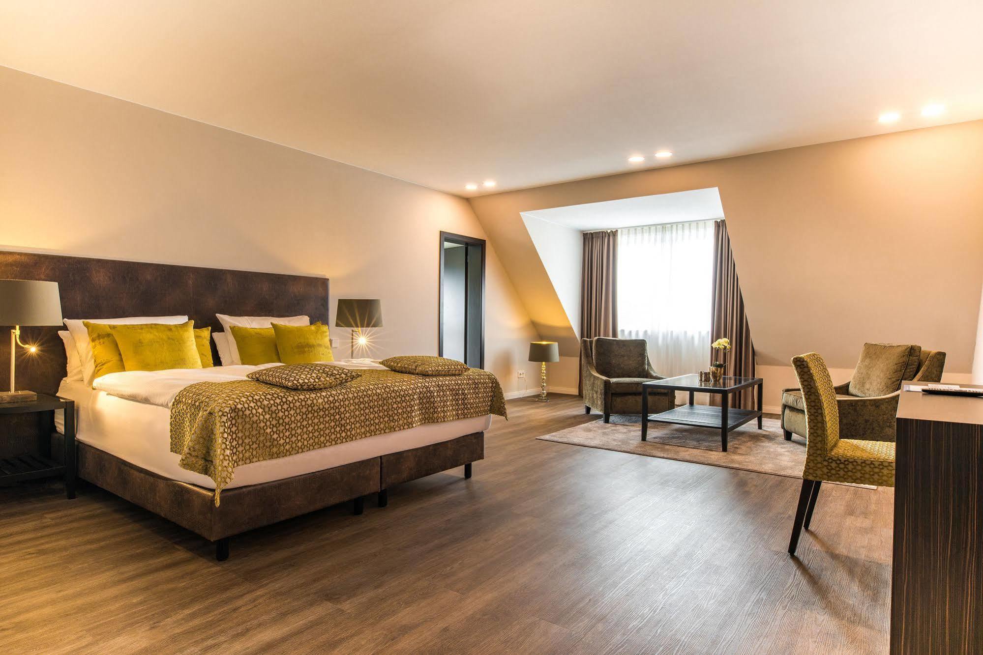 Strandhotel Luv Timmendorfer Strand Buitenkant foto